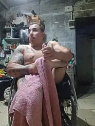 Rueditasss webcam stripchat model stream image