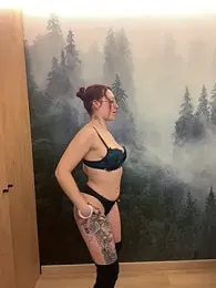 ladoucedu34 webcam model stream image