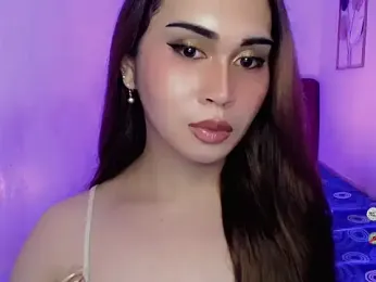 AlodiaOfCums webcam stripchat model stream image