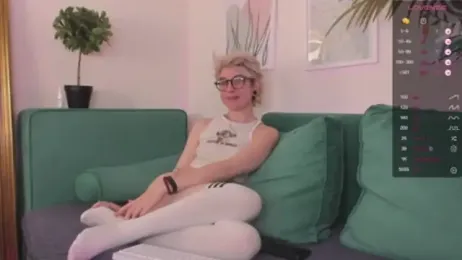 _Moonlight_t webcam model stream image