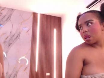 domenica_west webcam model stream image