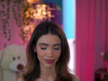 TheAyana webcam model stream image