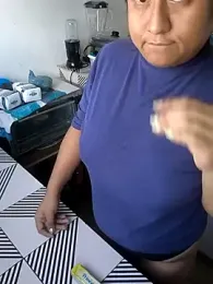 EmpaticBolillo webcam model stream image