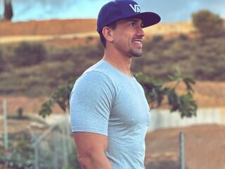 Valter Hook webcam model stream image