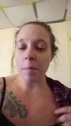 Nicolewetty webcam model stream image