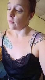 Nicolewetty webcam model stream image