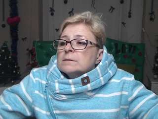 emiliagree webcam model stream image