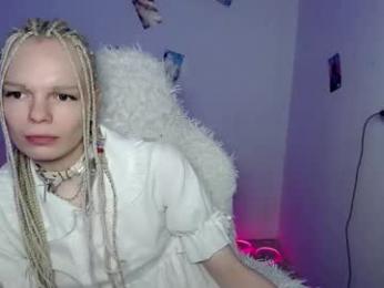 emily_nyaffe webcam model stream image