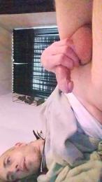 dennisz666 webcam model stream image