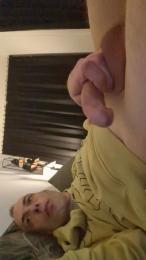 dennisz666 webcam cam4 model stream image