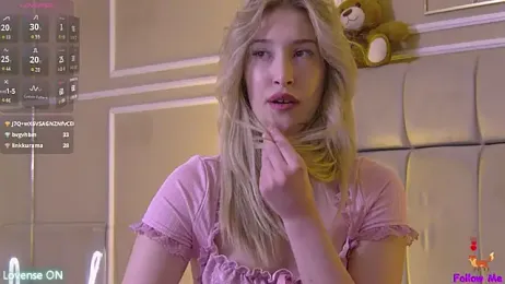 SerenaBennet webcam stripchat model stream image