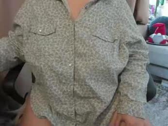 _alyssia_ webcam model stream image