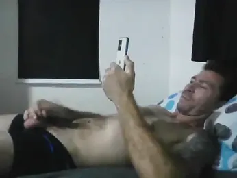 RobertoLuiz84 webcam stripchat model stream image