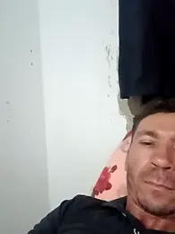 RobertoLuiz84 webcam model stream image