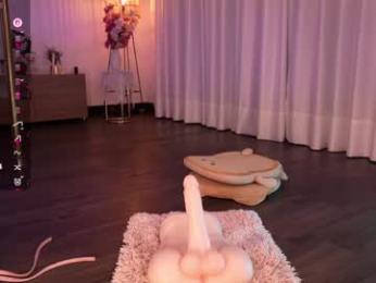 lau__1 webcam model stream image