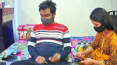 Younger_Couples webcam model stream image