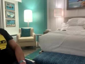 erik339102554 webcam model stream image