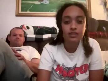 erik339102554 webcam model stream image