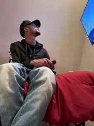 rayyymack webcam model stream image