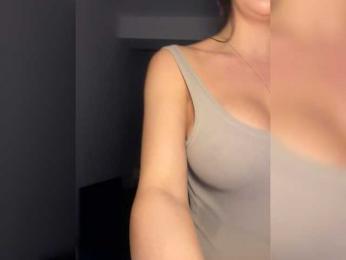 BambiDoll webcam model stream image