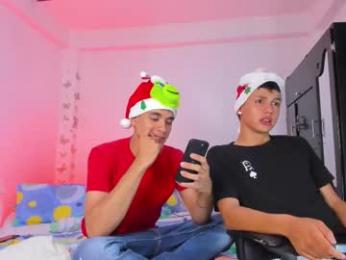 axel_cody_ webcam model stream image