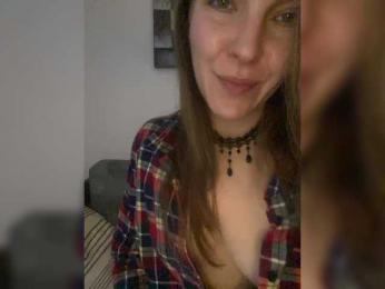 Alisasqrl webcam model stream image