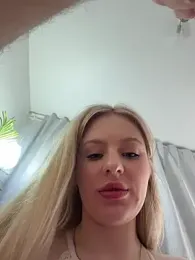 CaseyCumFace webcam model stream image