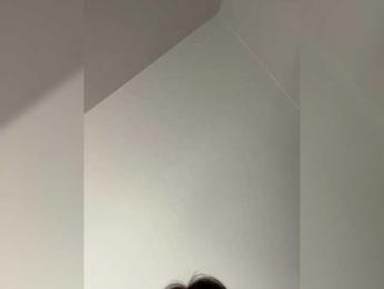 OlivkaVif webcam bongacams model stream image