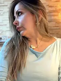 _Abril-Office1 webcam model stream image