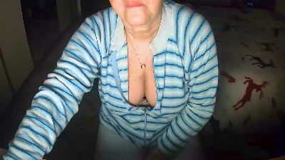 moniba webcam model stream image