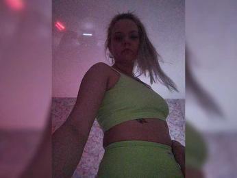 Danilovea webcam model stream image