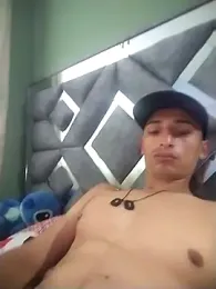 Dani22cmhot webcam model stream image