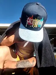 Dani22cmhot webcam model stream image