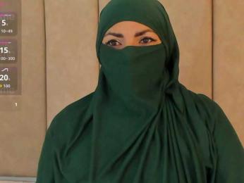 naylaa- webcam model stream image