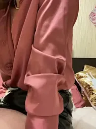 LauraDavis webcam stripchat model stream image