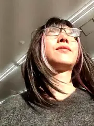 takusaki223 webcam model stream image