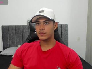 Dylaan Fox webcam model stream image