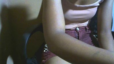 Nieliah_84 webcam model stream image