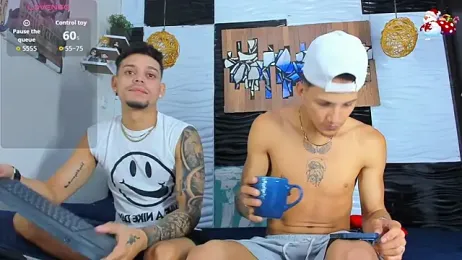 Friendsofeverything_ webcam model stream image