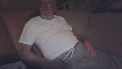 oldie606 webcam cam4 model stream image