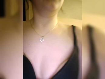 Glorens7733 webcam model stream image