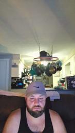 cuttdog2 webcam model stream image