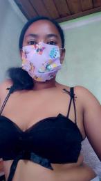 Ginah30 webcam model stream image