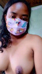 Ginah30 webcam model stream image