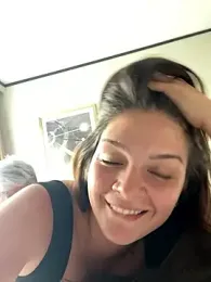 Danielaeliana webcam model stream image