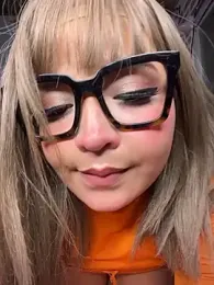 CharlotteMillers webcam stripchat model stream image