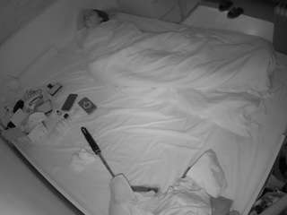 voyeurcam-julmodels-greybed-1 webcam camsoda model stream image