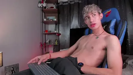 NovaaWheler webcam stripchat model stream image