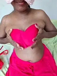 BadAhkm webcam model stream image