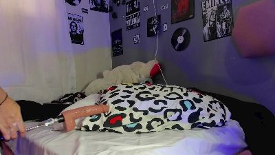 Yulianademon66 webcam model stream image